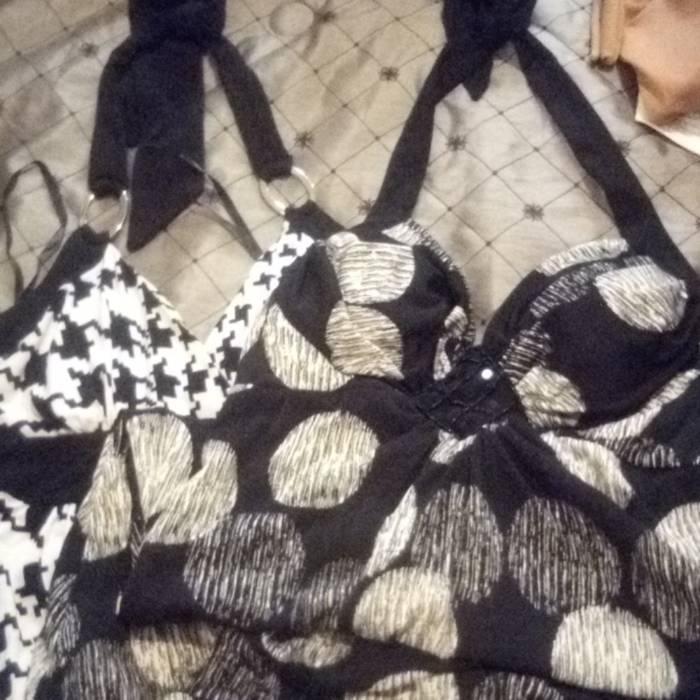 Bundle of 2 summer dresses both are black and whit